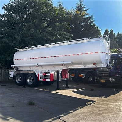 2-akselinen polttoainetankin puoliperävaunu